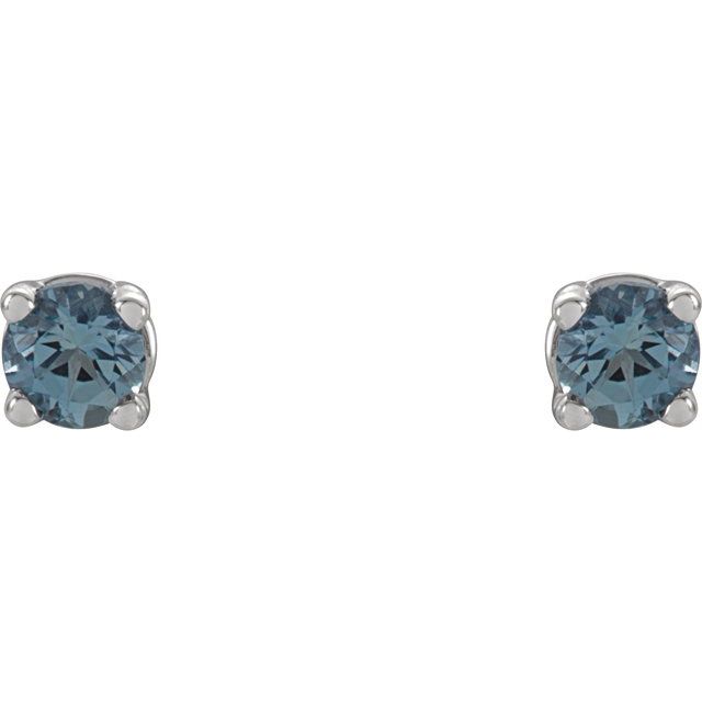 Round 4-Prong Lightweight Stud Earrings
