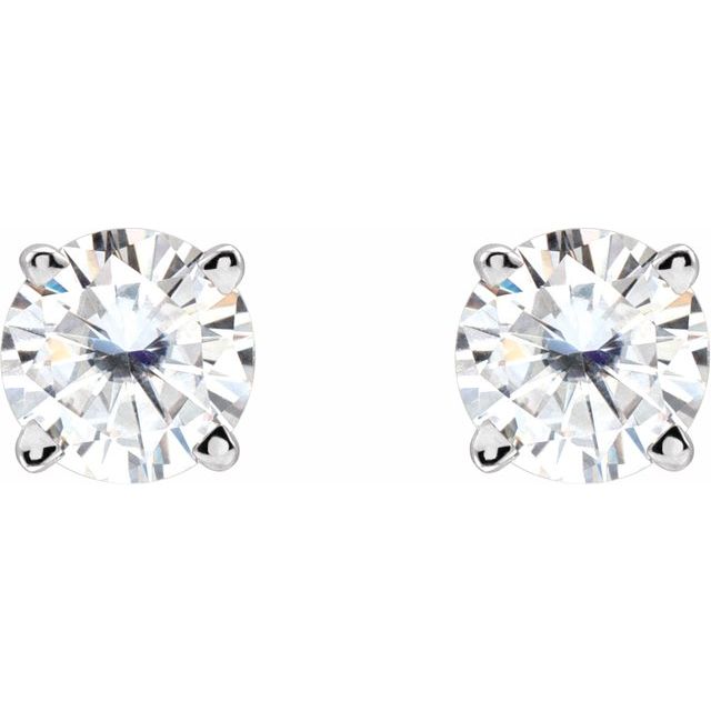 Round 4-Prong Lightweight Stud Earrings