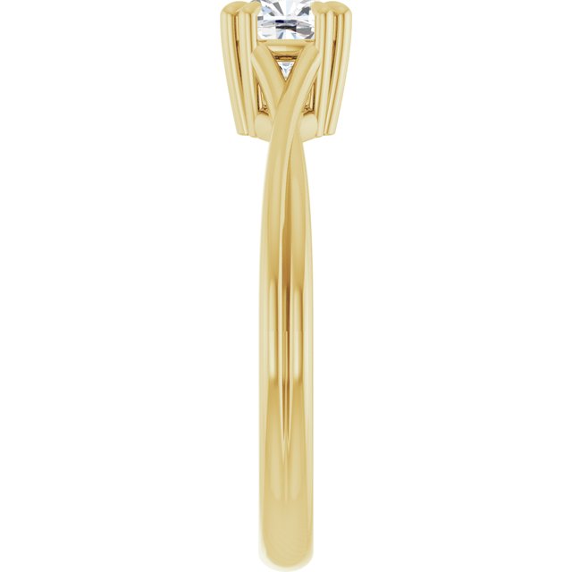 Solitaire Engagement Ring