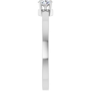 14K White 1/6 CT Lab-Grown Diamond Ring