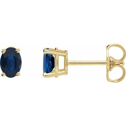 Oval 4-Prong Lightweight Stud Earrings