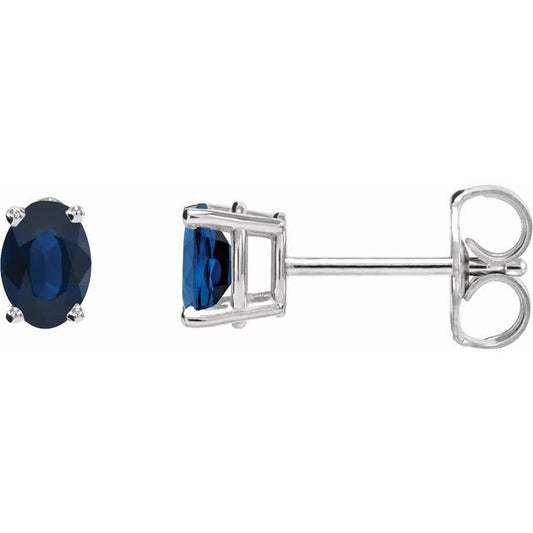 Oval 4-Prong Lightweight Stud Earrings