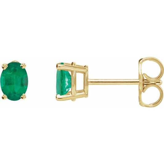 Oval 4-Prong Lightweight Stud Earrings