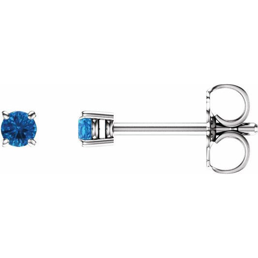 Round 4-Prong Lightweight Stud Earrings