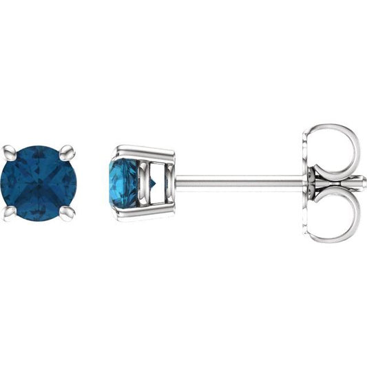 Round 4-Prong Lightweight Stud Earrings