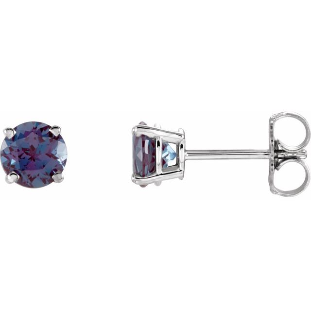 Round 4-Prong Lightweight Stud Earrings