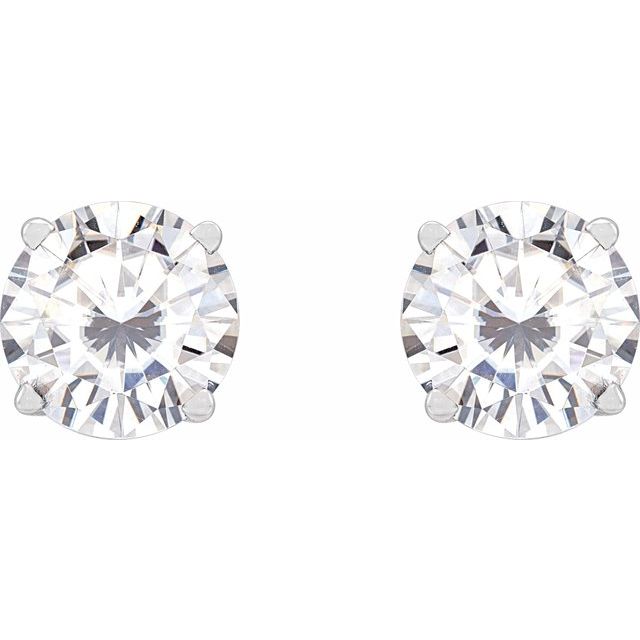 Round 4-Prong Lightweight Stud Earrings
