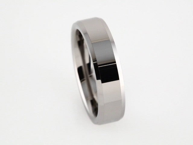 Tungsten Beveled Edge Band